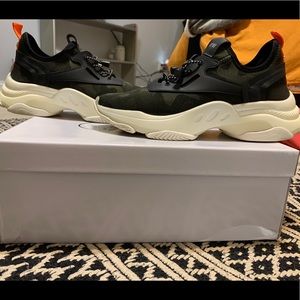 Camo Steve Madden Myles Sneakers